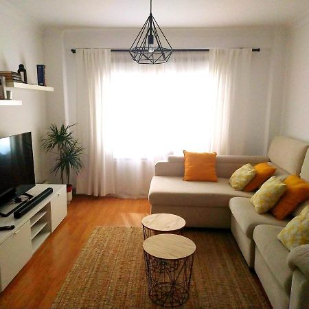 El Apartamento De Marta A Coruna Bagian luar foto