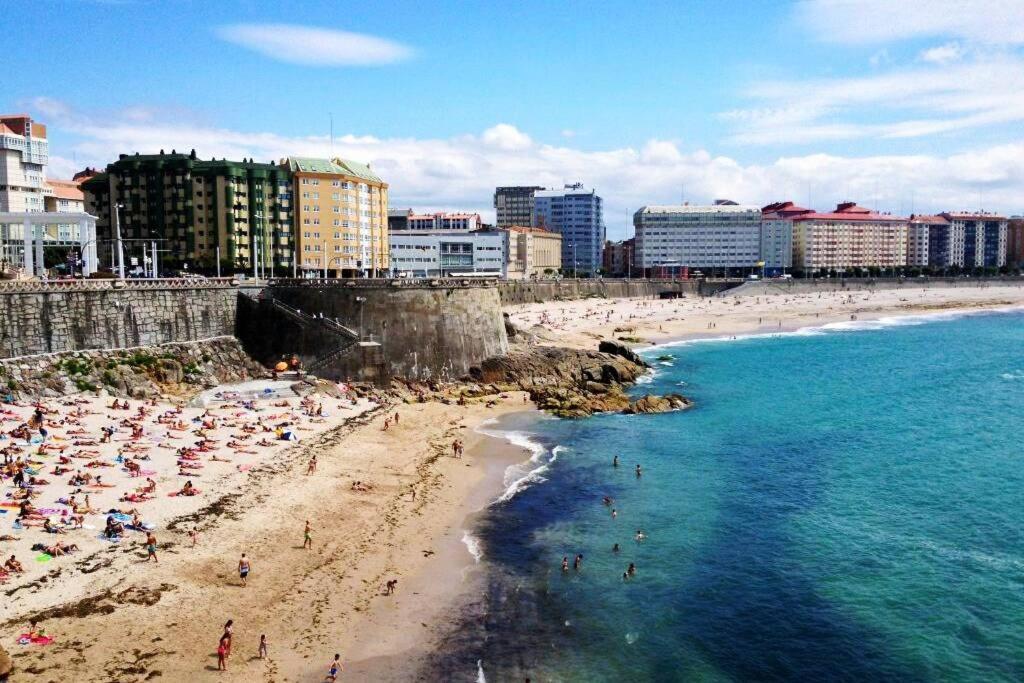 El Apartamento De Marta A Coruna Bagian luar foto