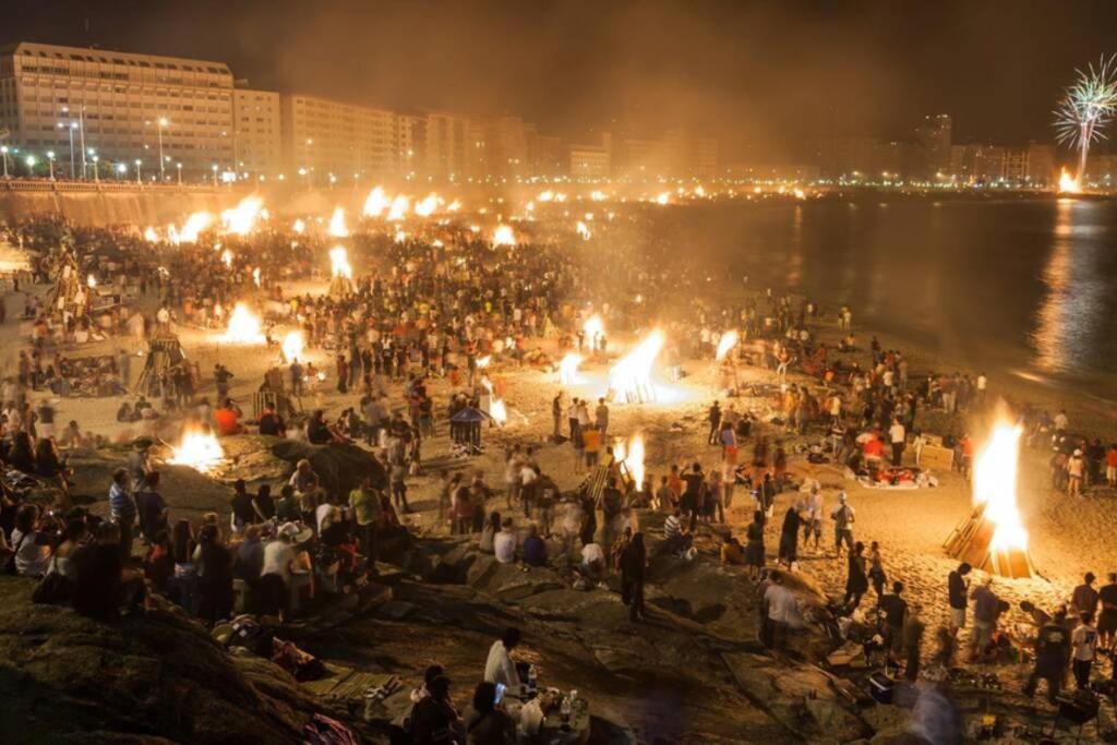 El Apartamento De Marta A Coruna Bagian luar foto