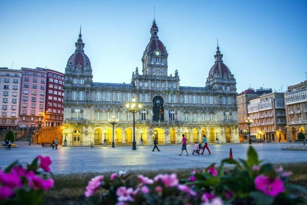 El Apartamento De Marta A Coruna Bagian luar foto