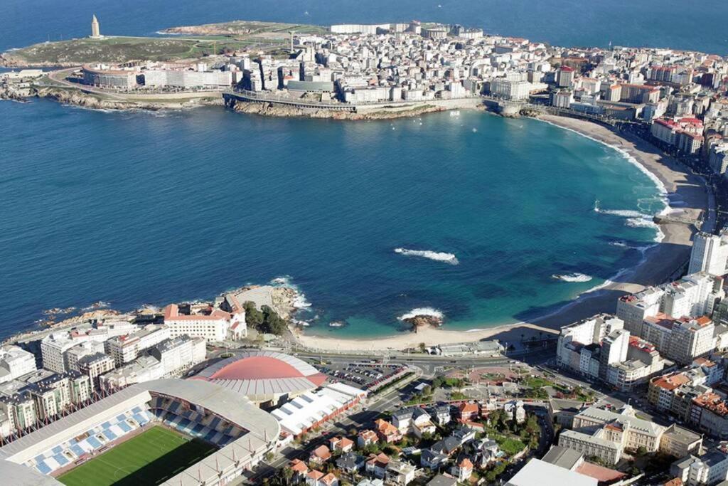 El Apartamento De Marta A Coruna Bagian luar foto