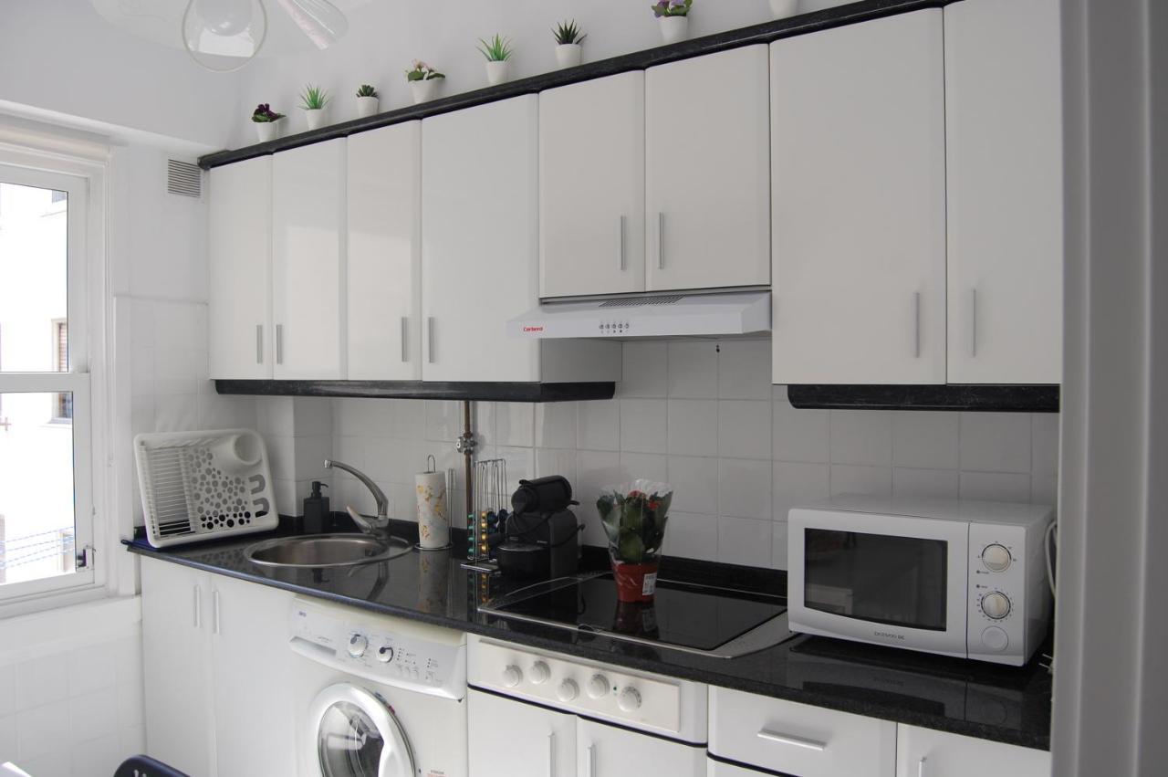 El Apartamento De Marta A Coruna Bagian luar foto