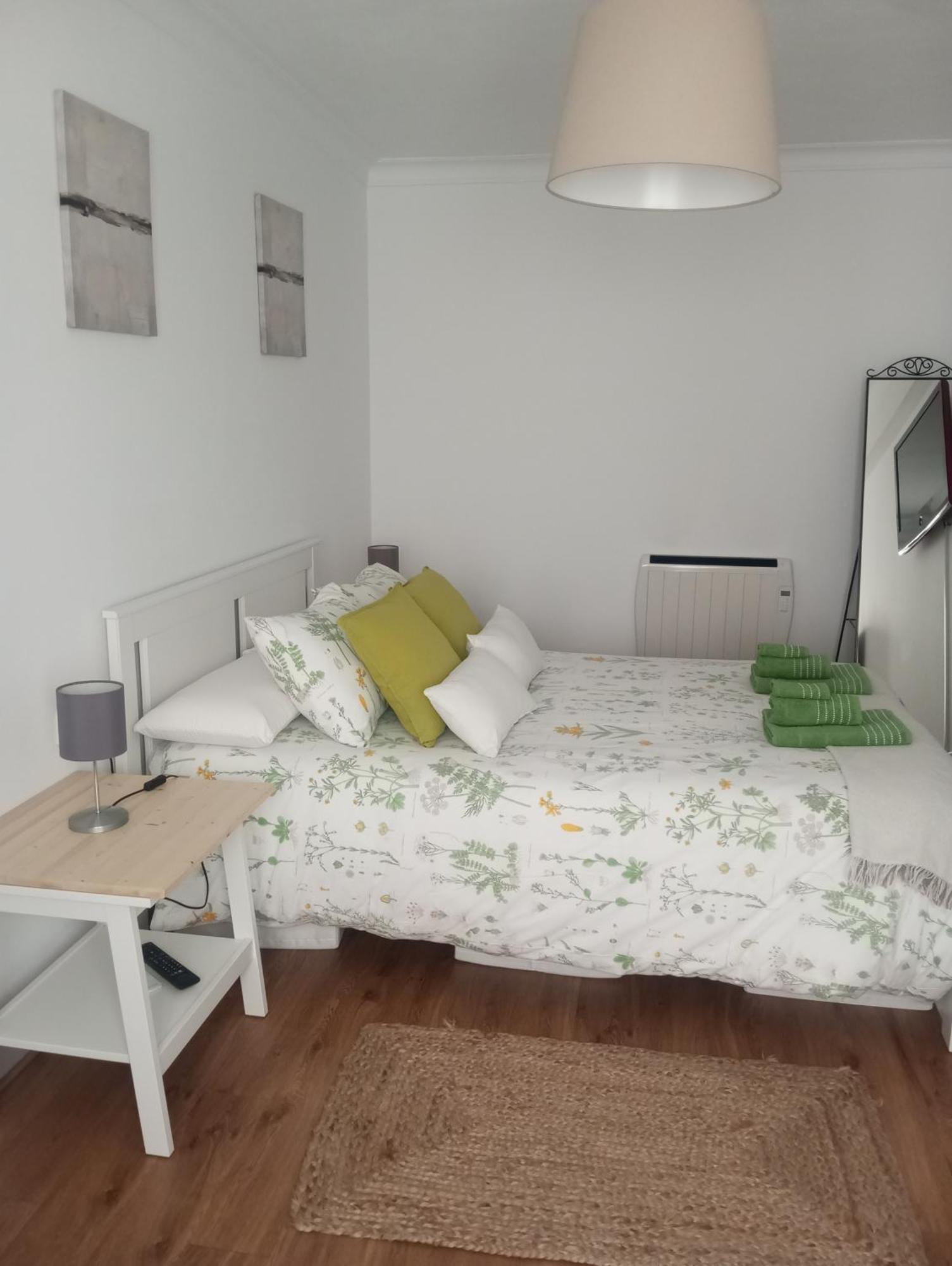El Apartamento De Marta A Coruna Bagian luar foto